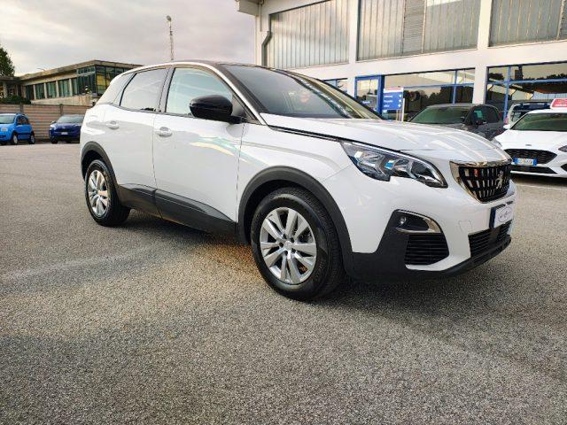 PEUGEOT 3008 BlueHDi 130 S&S Business