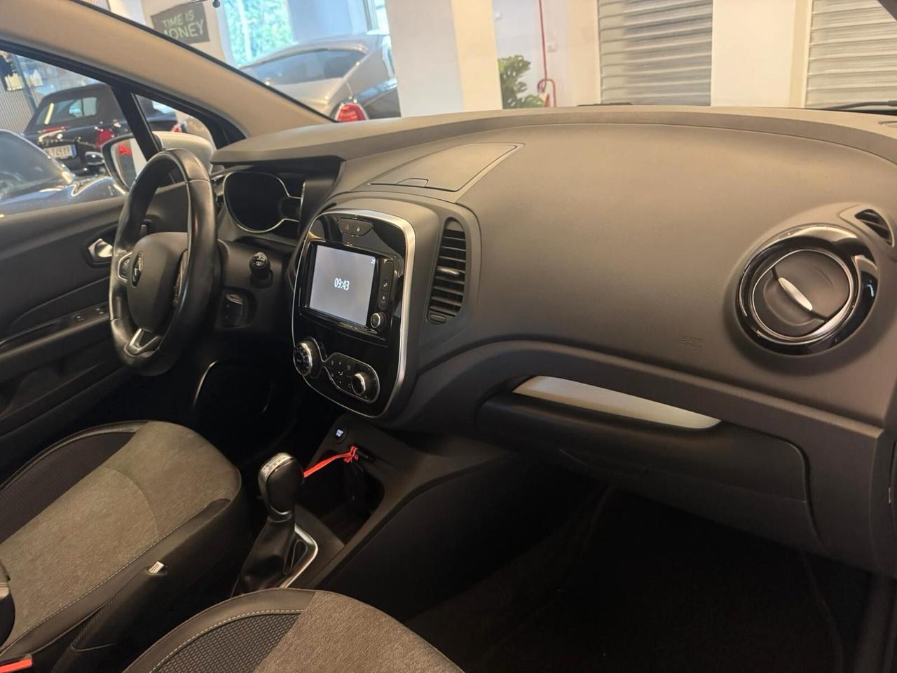 RENAULT CAPTURE INITIALE PARIS 150CV **FULL **AUTOMATICA ** UNIPRO