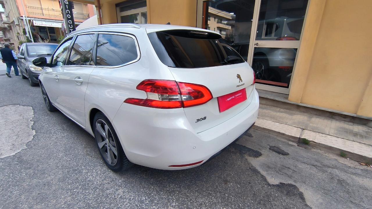 Peugeot 308 BlueHDi 130 S&S SW Allure