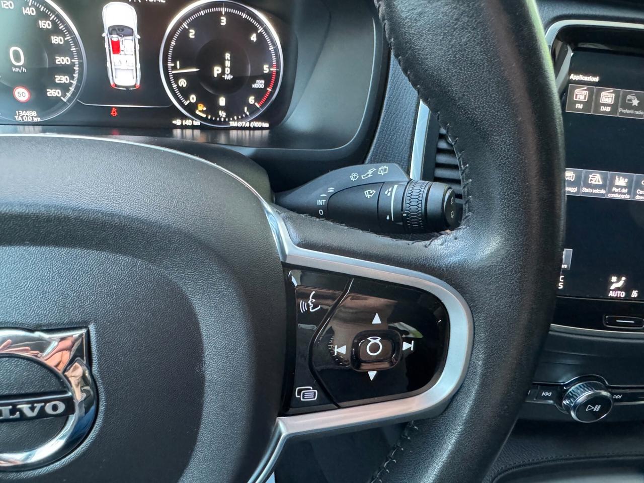 Volvo XC 90 XC90 B5 AWD GEARTR MOMENTUM HYBRID GARAN24ME