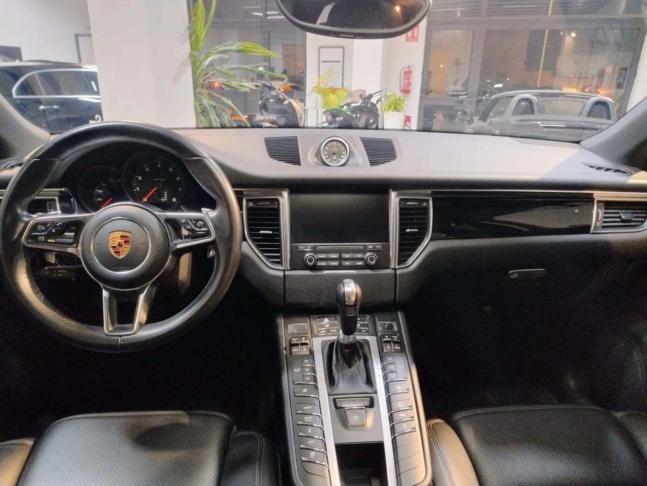 Porsche Macan 2.0