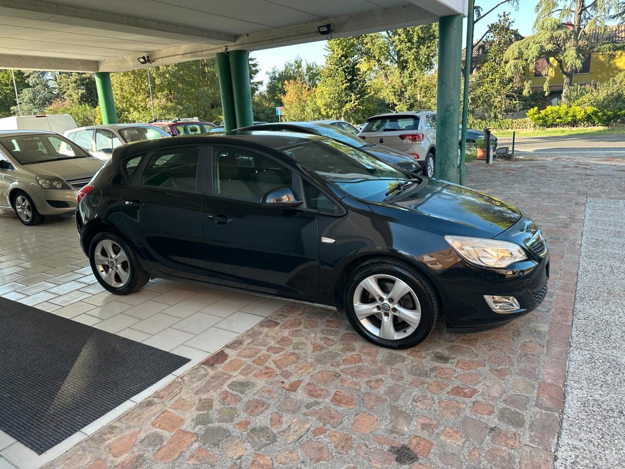 Opel Astra 1.7 CDTI