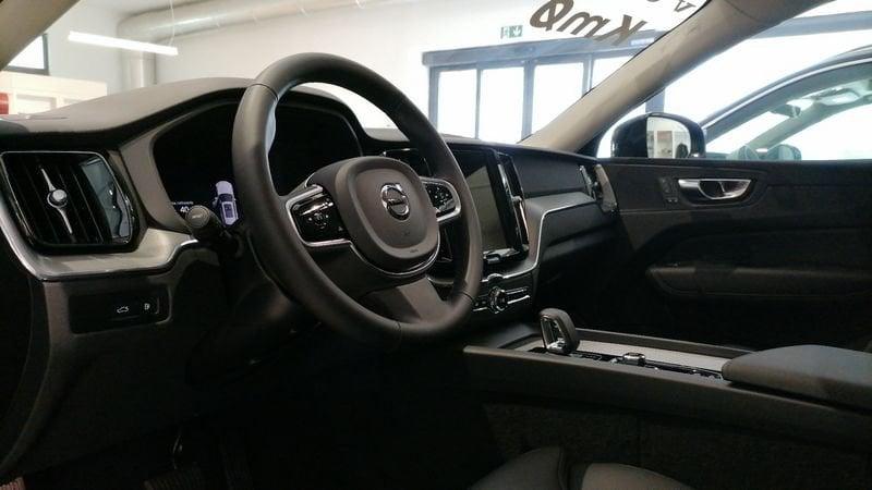 Volvo XC60 XC60 T6 Plug-in hybrid AWD automatico Plus Dark MY25