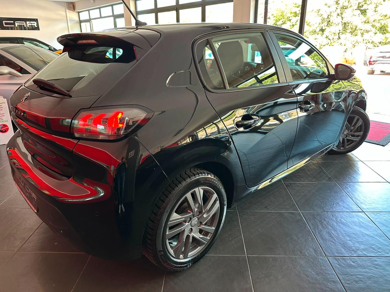 PEUGEOT 208 1.2 100cv ACTIVE PACK