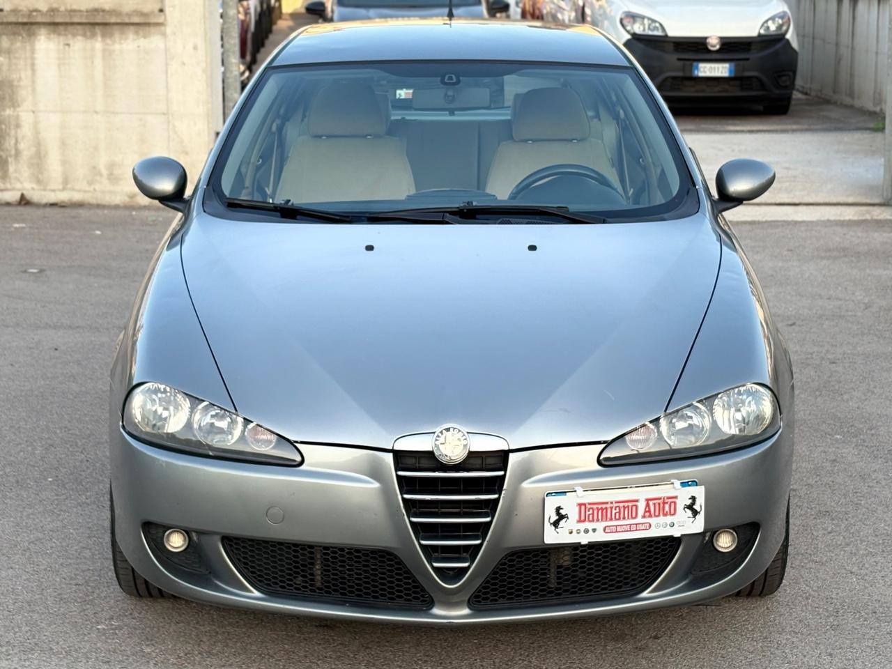 Alfa Romeo 147 1.9 JTD 120 CV5P Distinctive IN ORDINE