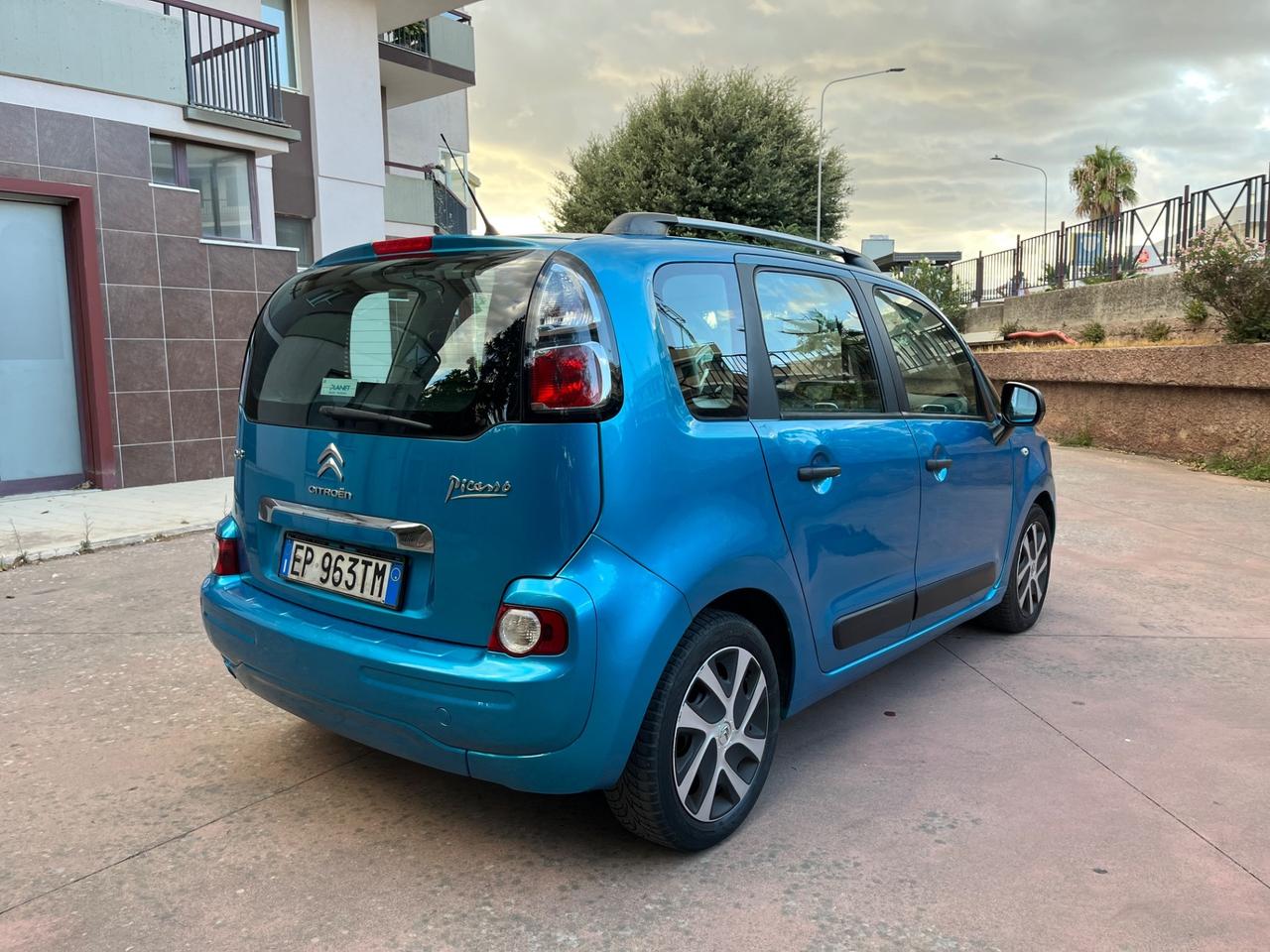 Citroen C3 Picasso 1.4 VTi GPL - 2011
