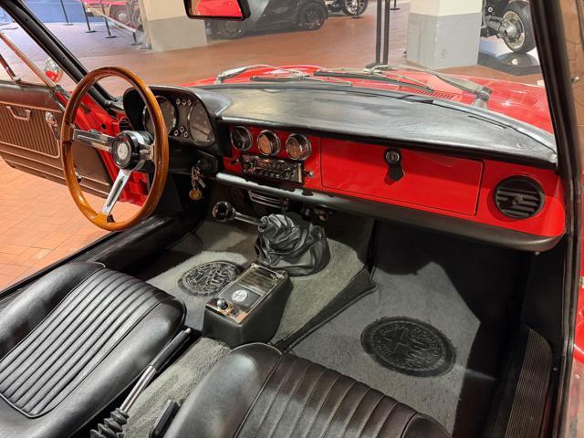 ALFA ROMEO Spider Osso di Seppia 1750 Veloce