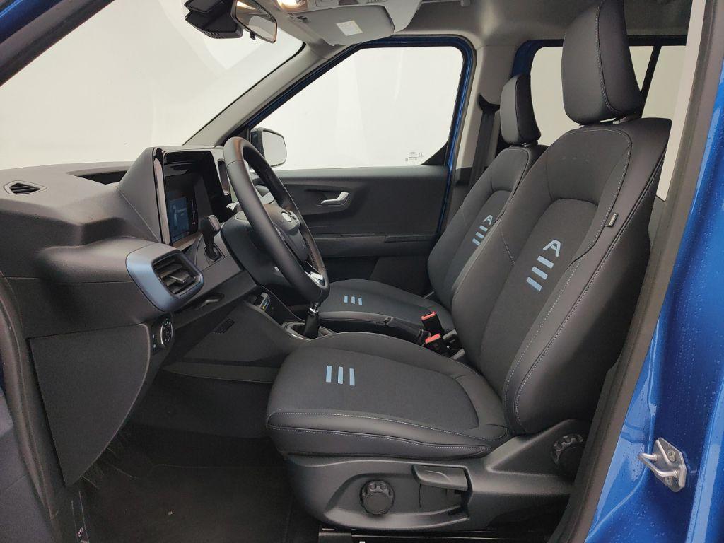 FORD Nuovo T. Courier Nuovo T. Courier Tourneo Active 1.0 EcoBoost 125 CV 93 kW Trasmissione manuale a 6 rapporti 2WD