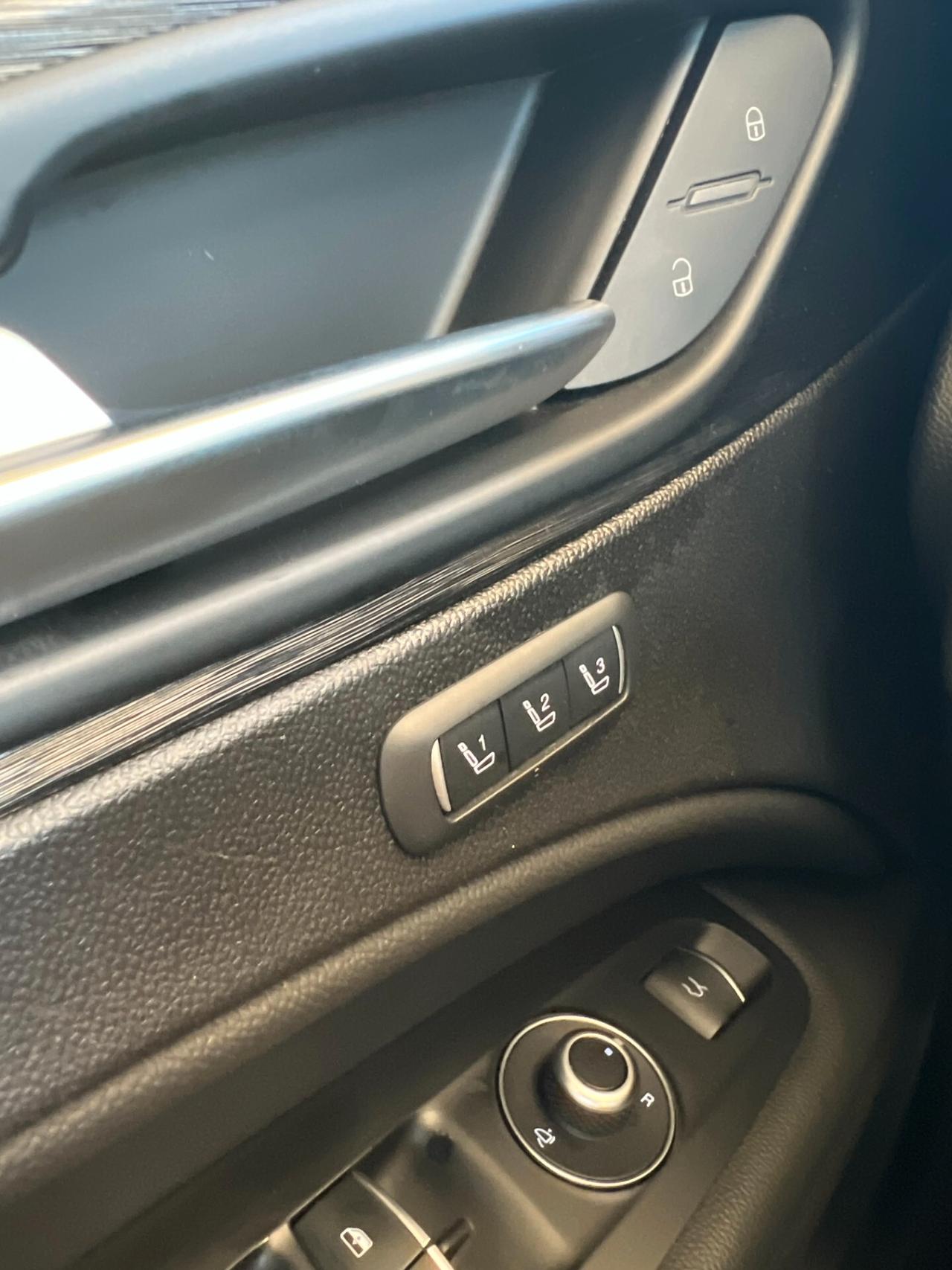 Alfa Romeo Stelvio 2.2 Turbodiesel 160 CV AT8 RWD Super