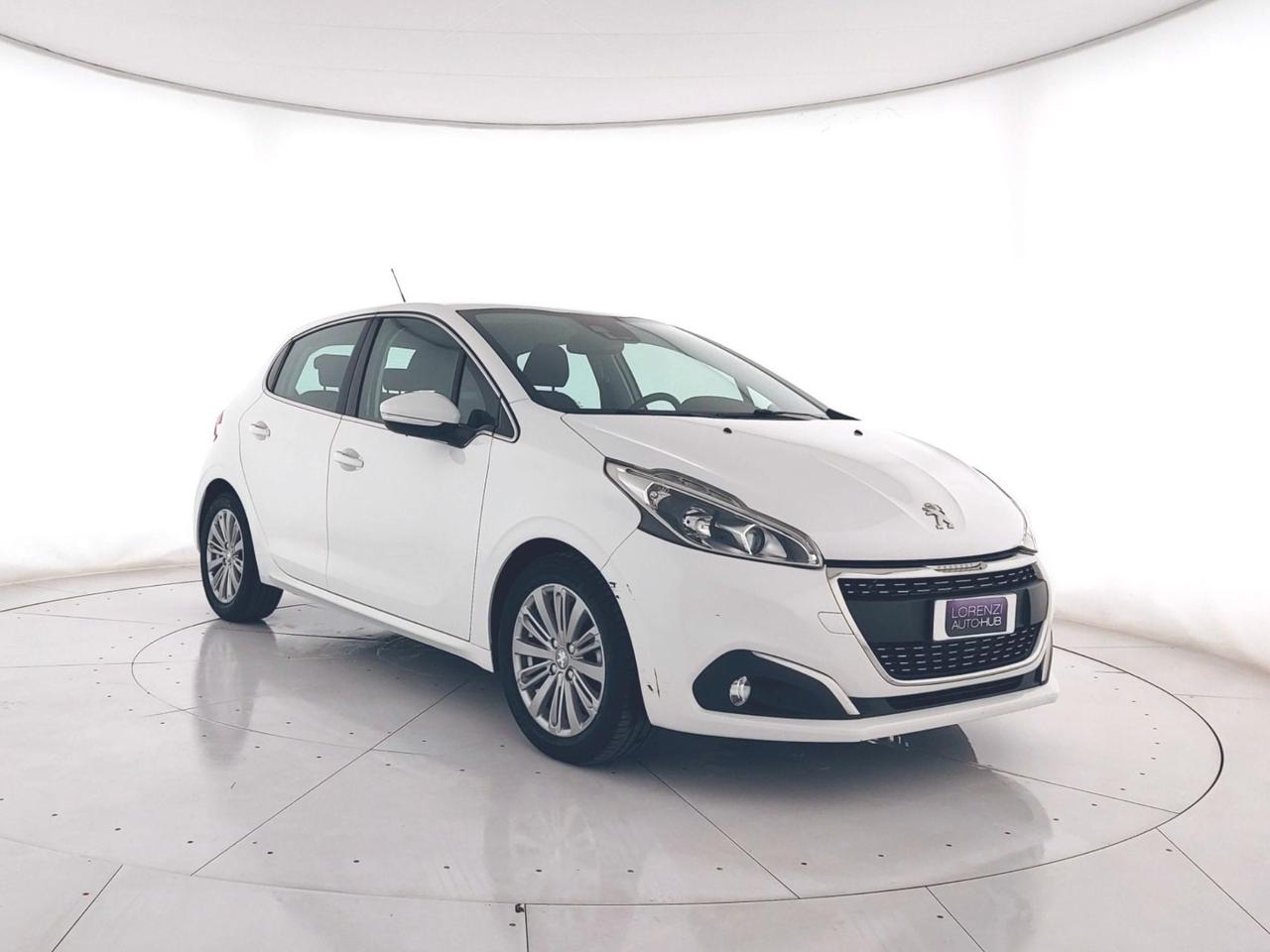 PEUGEOT 208 5p 1.5 bluehdi Allure s&s 100cv CAMERA+APP CONNECT