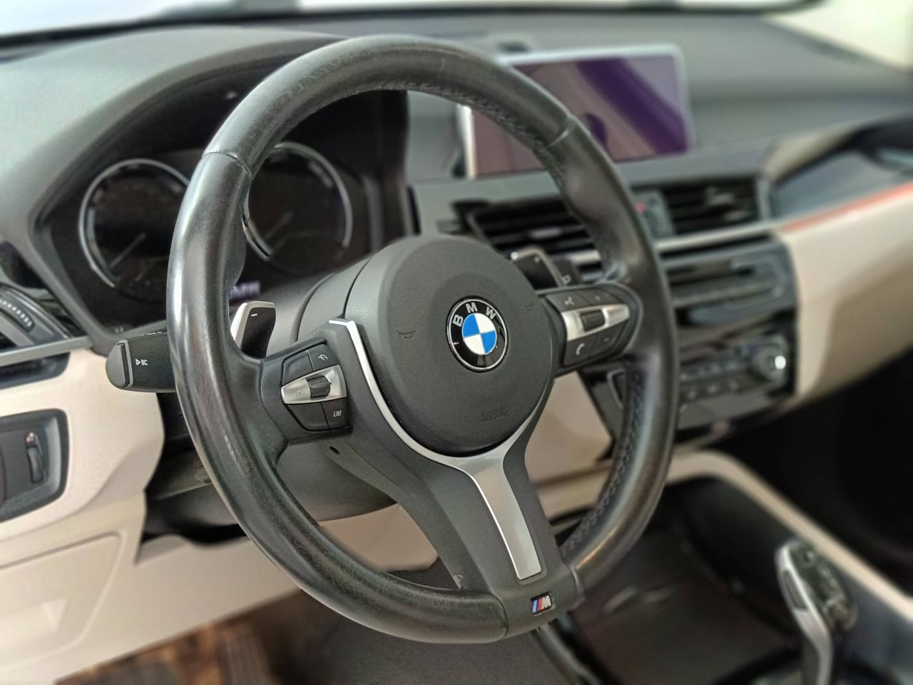 BMW X1 F48 - X1 sdrive20d xLine