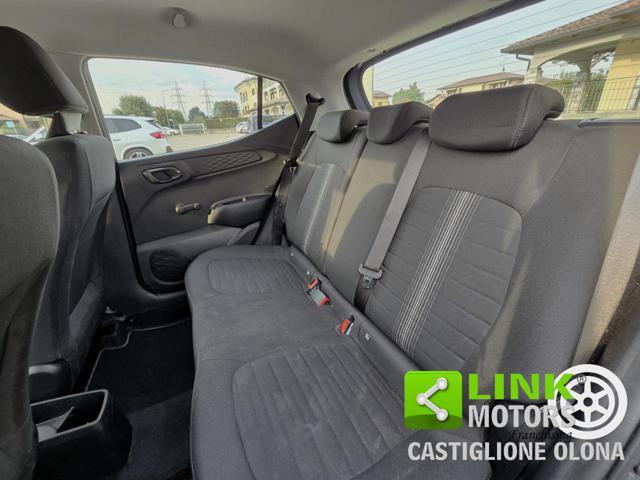 HYUNDAI i10 1.0 MPI Tech