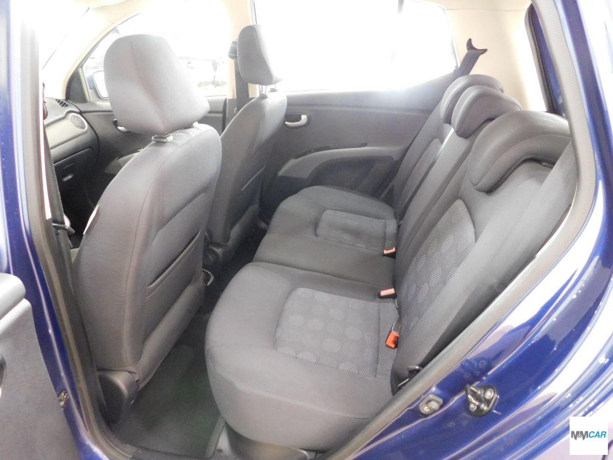 HYUNDAI - i10 - 1.1 12V Active