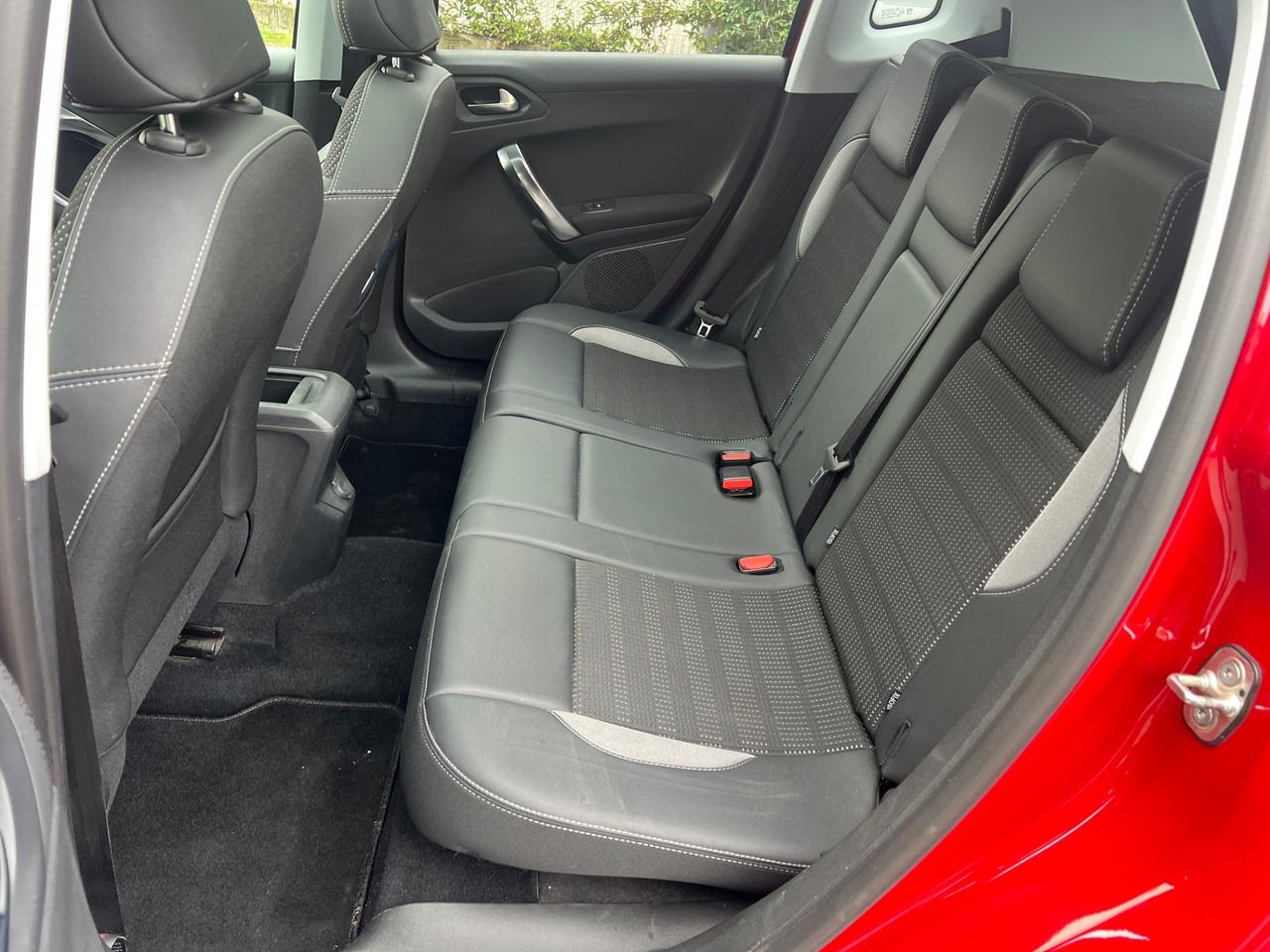 Peugeot 2008 BlueHDi 100 Black Matt * TETTO PANORAMICO*