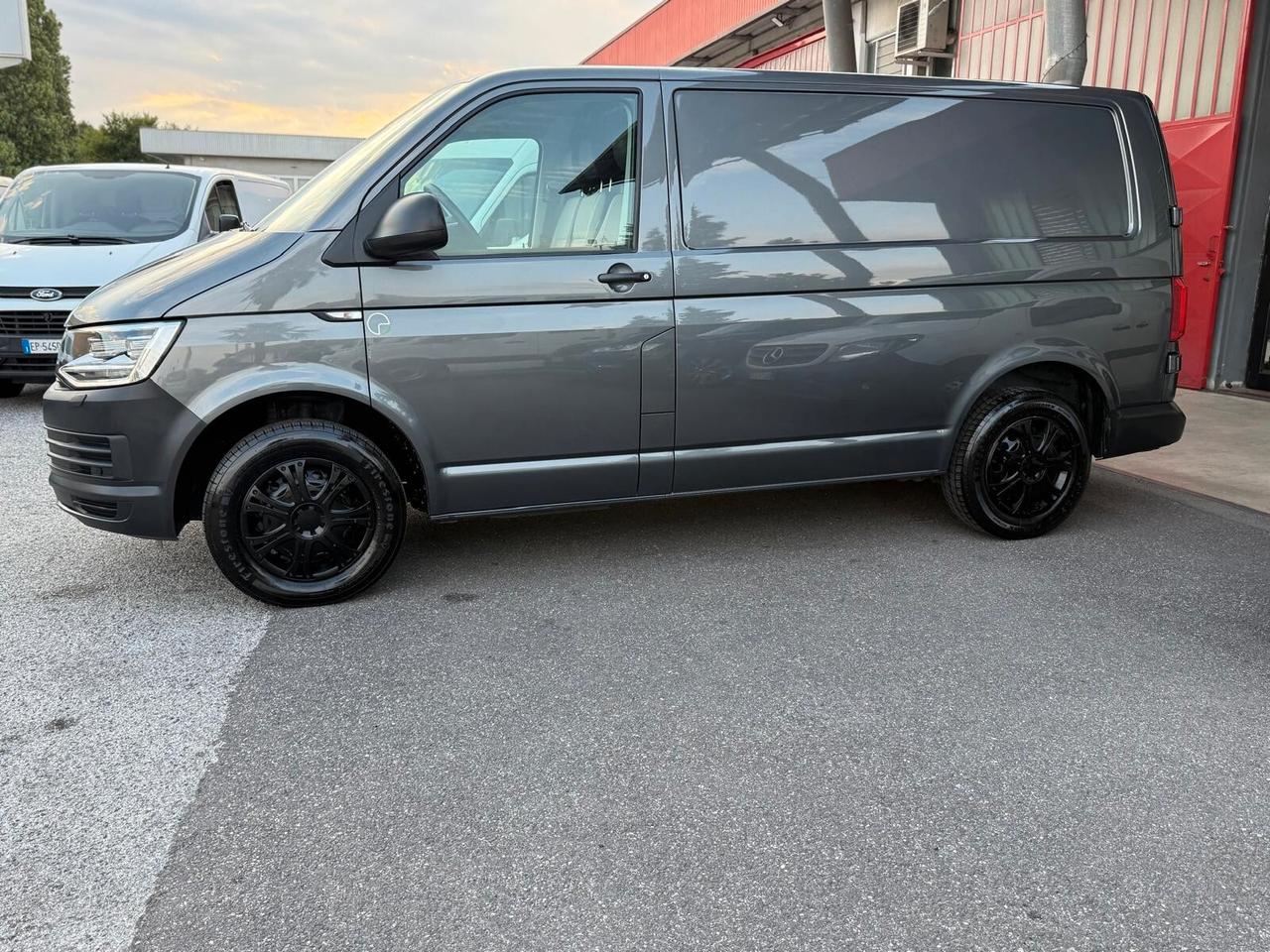 Volkswagen Transporter T6 2.0 TDI 150CV DSG PC Furgone