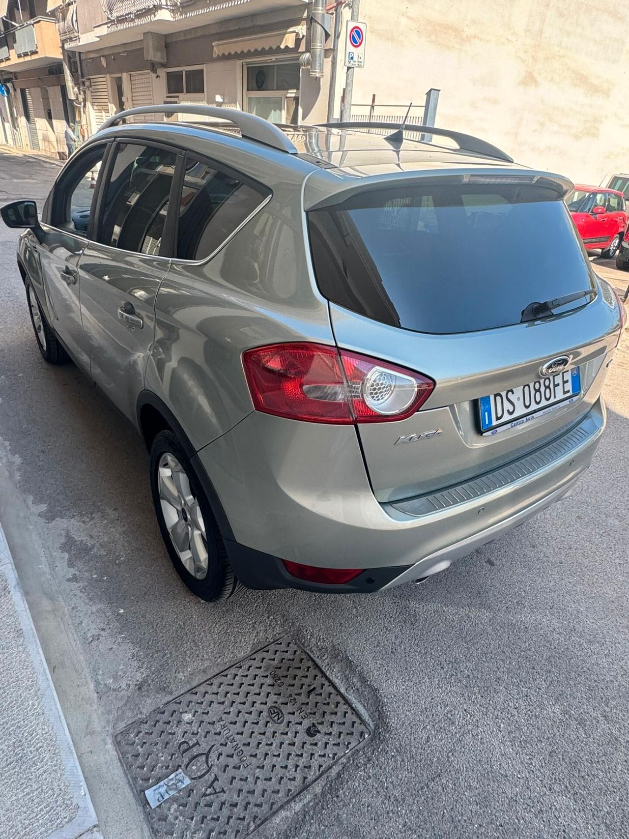 Ford Kuga 2.0 TDCi 136 CV 4WD Titanium DPF