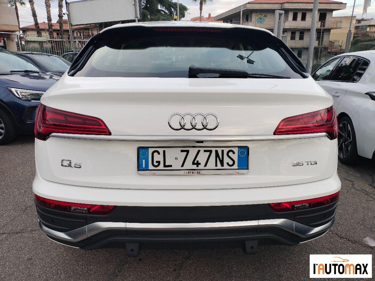AUDI - Q5 Sportback 35 2.0 tdi mhev 12V S line s-tronic