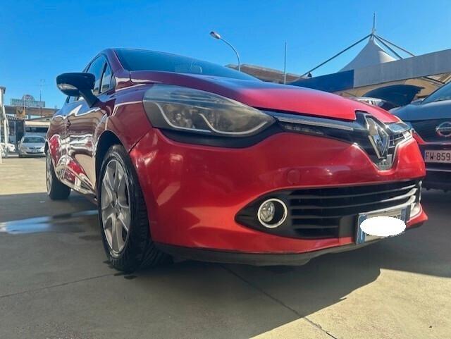 RENAULT CLIO FULL OPTIONAL