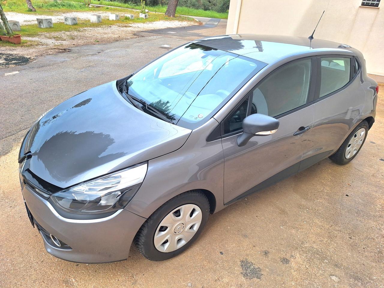 Renault Clio 1.2 BENZINA 5 porte "PERFETTA"