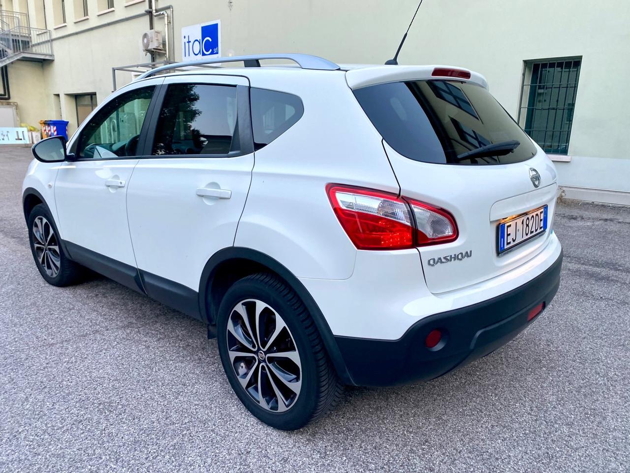 Nissan Qashqai 1.5 dCi Panorama