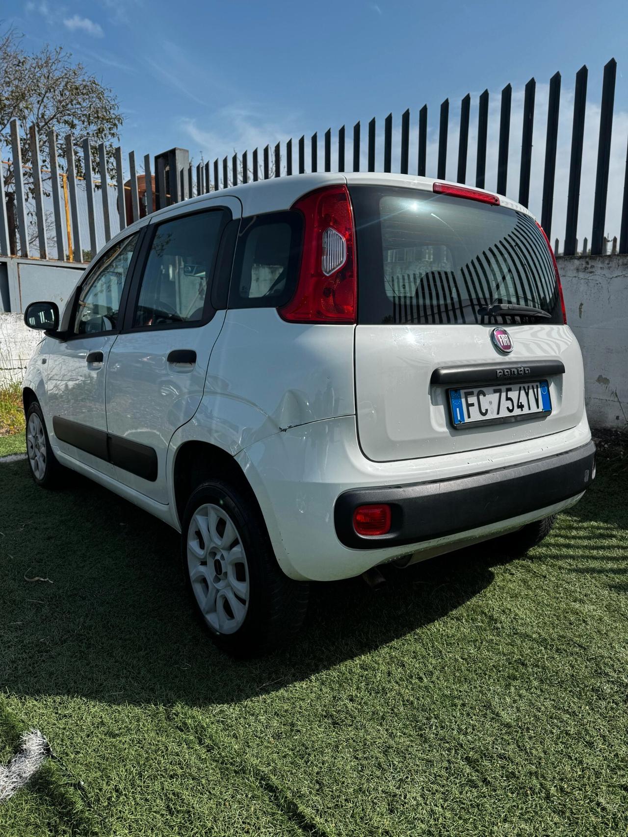 Fiat Panda 0.9 benzina euro 6. Anno 2017