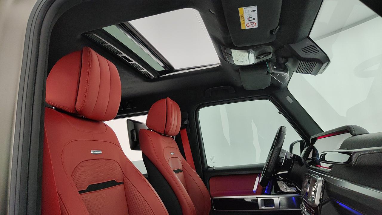 Mercedes-Benz G AMG 63 585cv auto