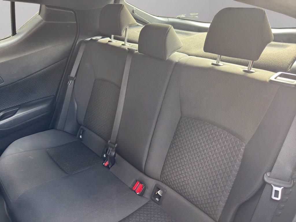 TOYOTA C-hr 1.8h active e-cvt del 2023