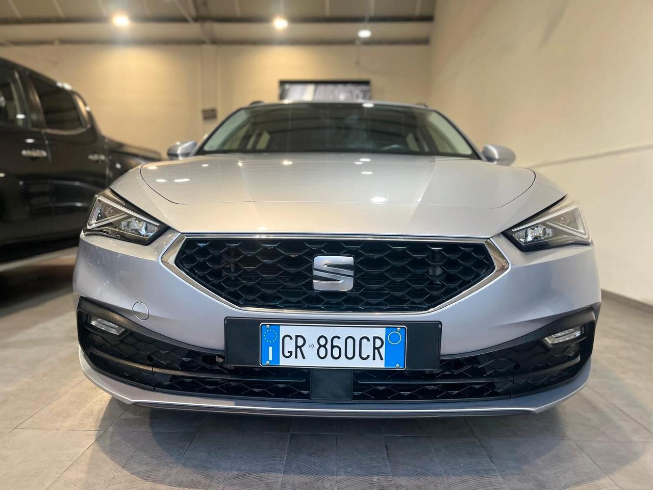 SEAT LEON SPORTSTOURER 2.0 TDI 150 CV DSG *2023* *UNICOPRO*