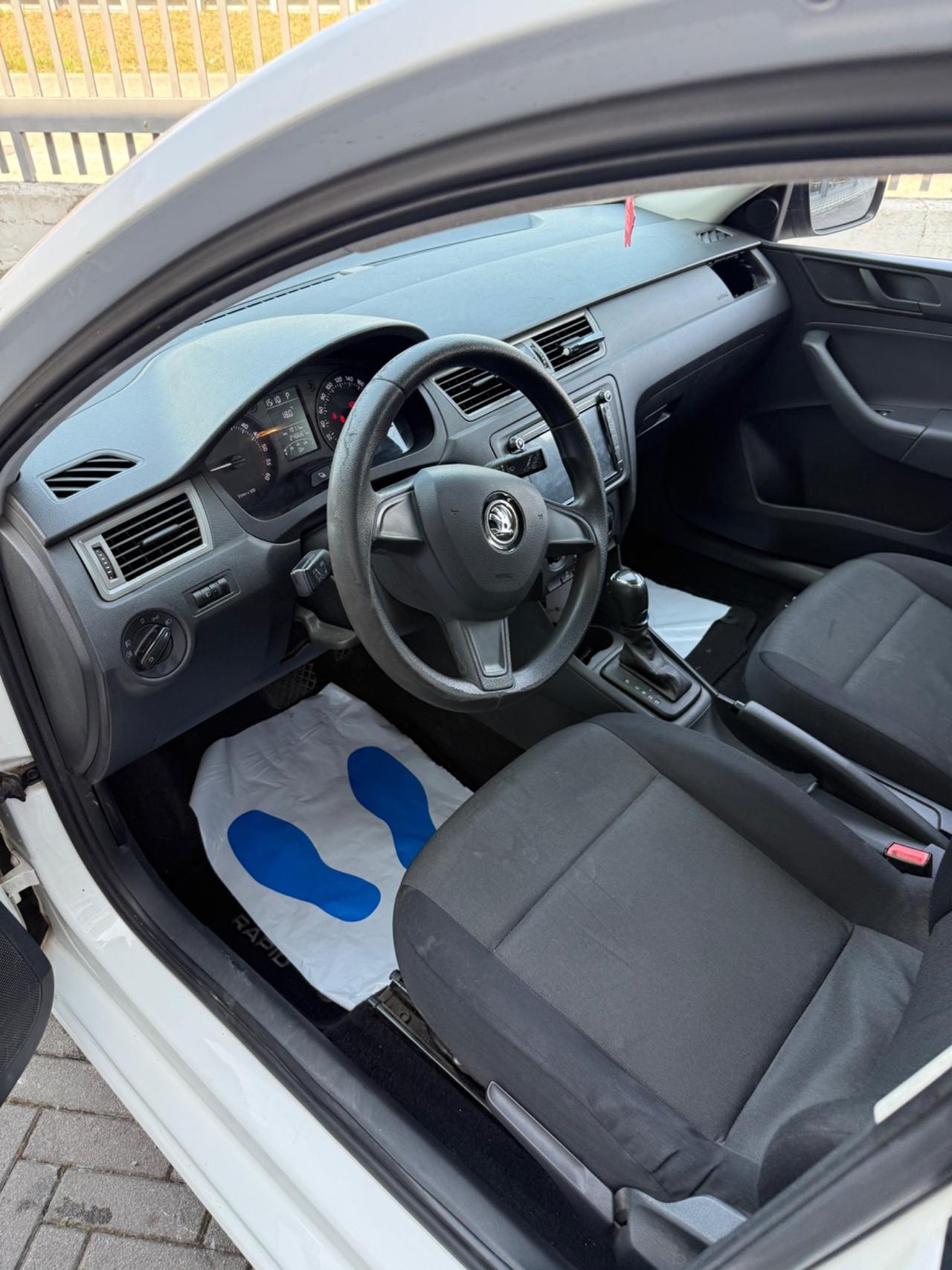 Skoda Rapid 1.6 TDI CR 90 CV DSG Active