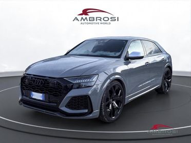 AUDI RS Q8 4.0 mhev 48V 600cv tiptronic