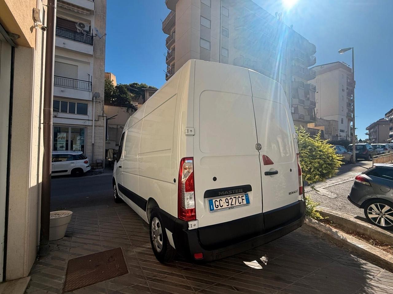 Renault Master T35 2.3 dCi 150 PM Cabinato Energy Ice