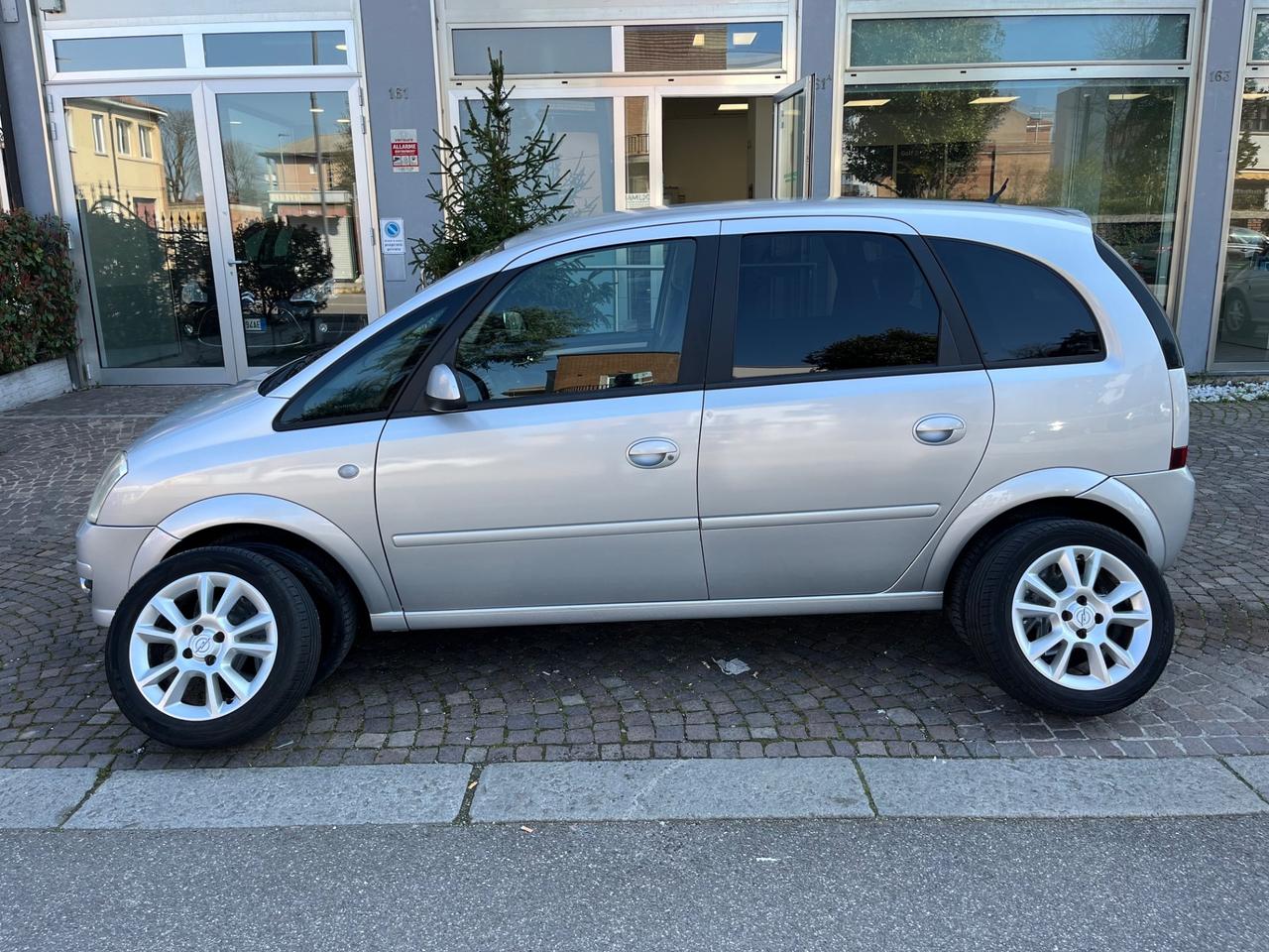 Opel Meriva 1.6 16V Cosmo