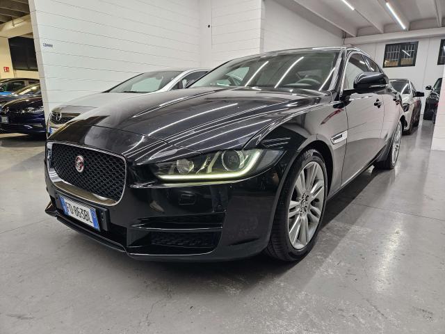 Jaguar XE 2.0d Portfolio 180cv AUTO