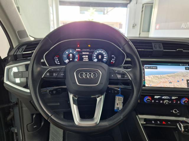 AUDI Q3 35 TDI S tronic Business Advanced