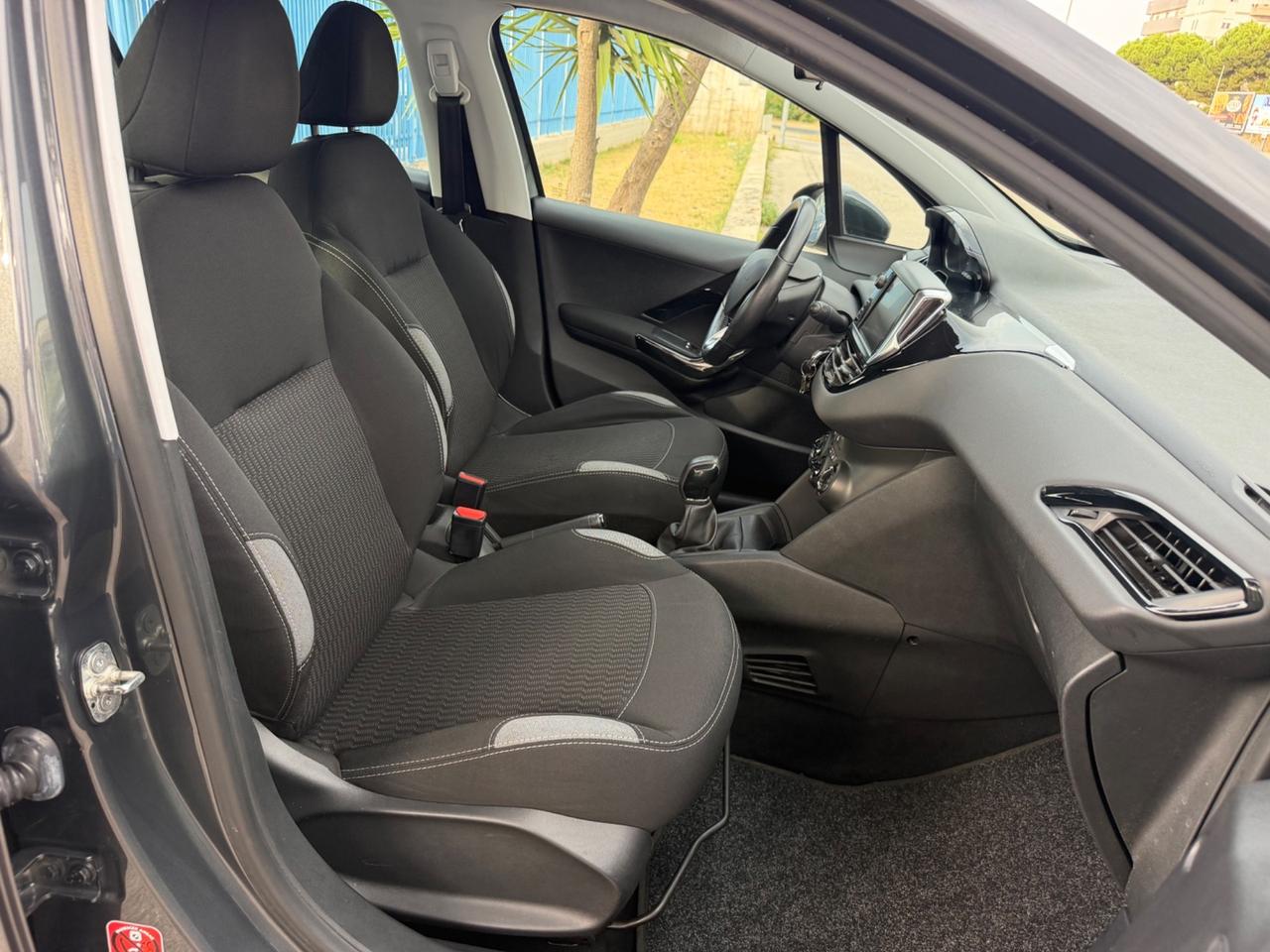 Peugeot 208 Allure 1.6 Diesel 75 cv 2016