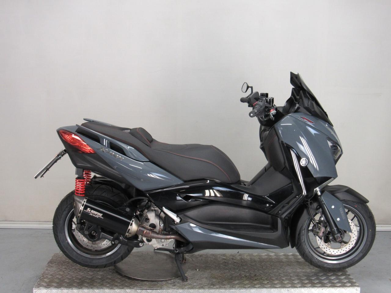 Yamaha X-Max 300 ABS TECH MAX POWER GREY