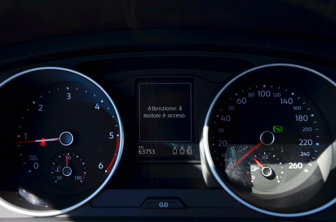 VOLKSWAGEN TIGUAN 2.0 TDI ADVANCED R-LINE 150cv DSG, UFF ITALIANA, EURO 6D, FARI LED, APPLE ANDROID, PERMUTE