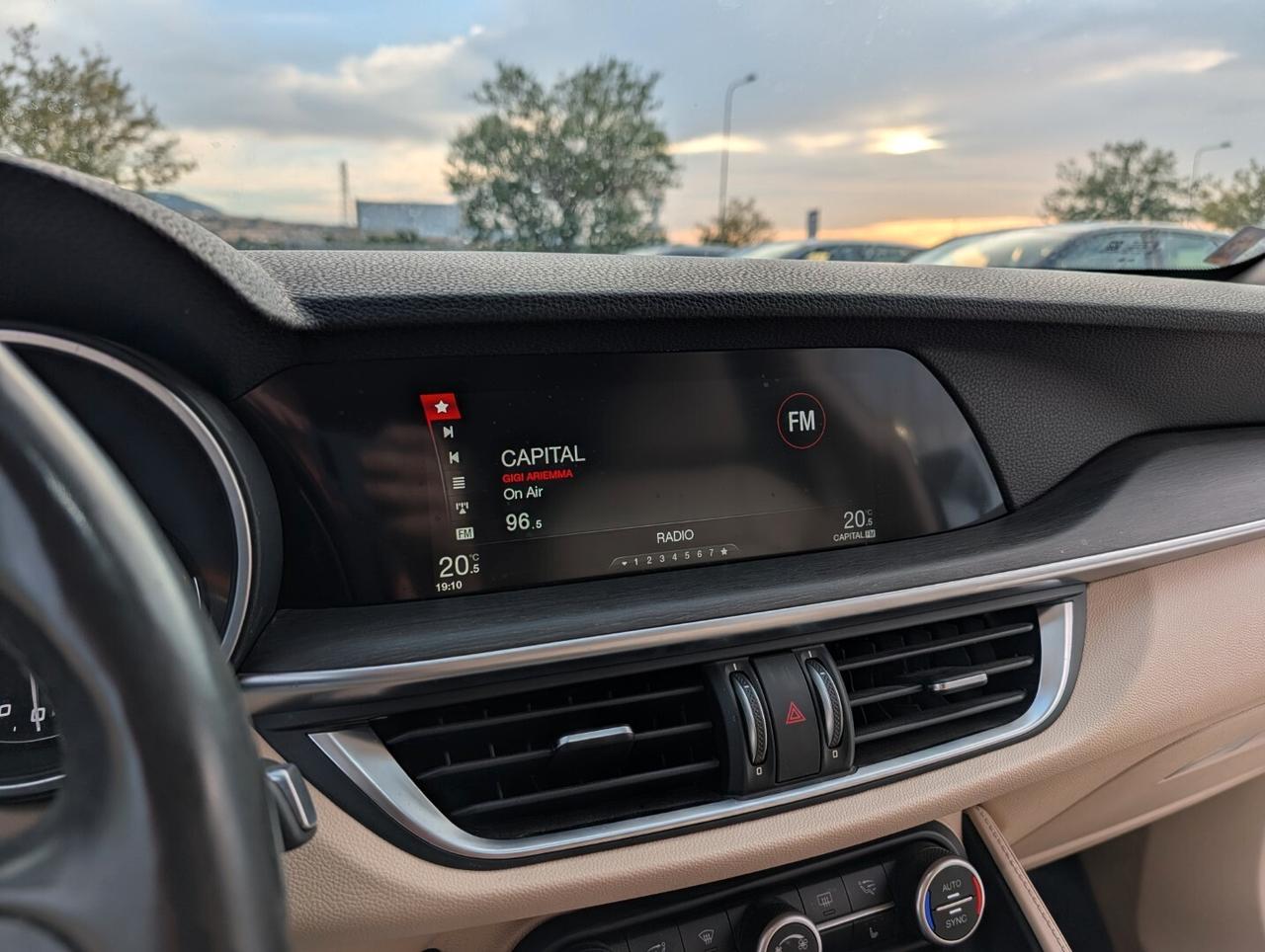 Alfa Romeo Stelvio 2.2 Turbodiesel 180 CV AT8 Q4 Super