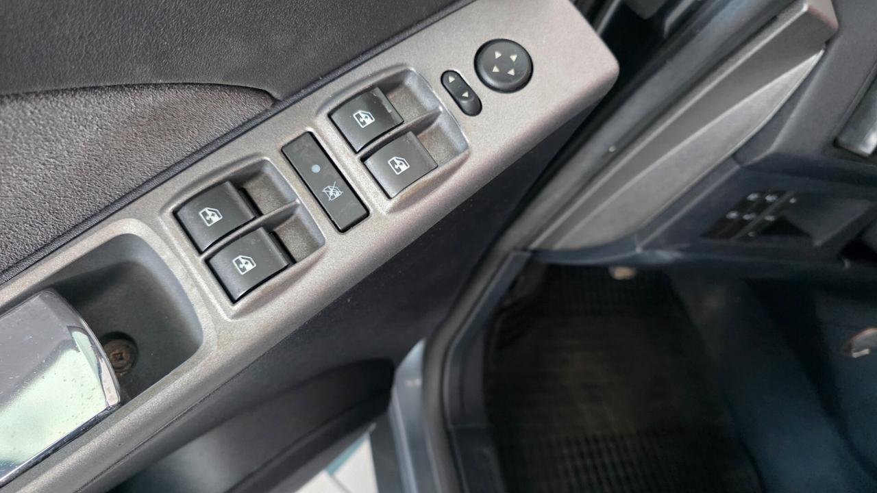 Lancia MUSA 1.4 16V Platino gpl poltrona frau