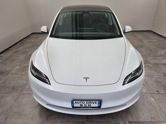 TESLA Model 3 NV35 RWD Premium