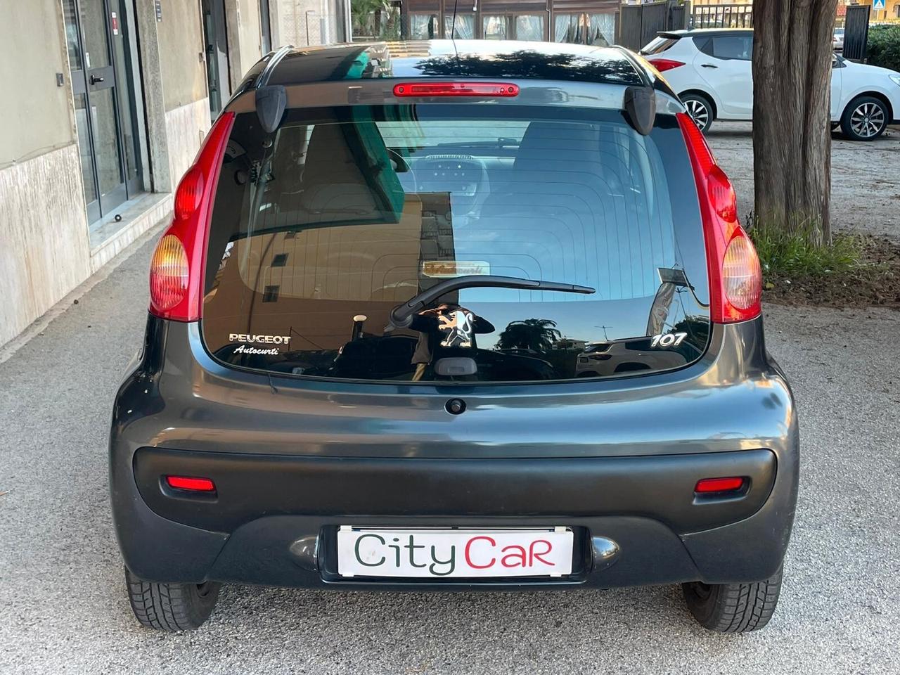 Peugeot 107 1.0 68CV 5p. Sweet Years