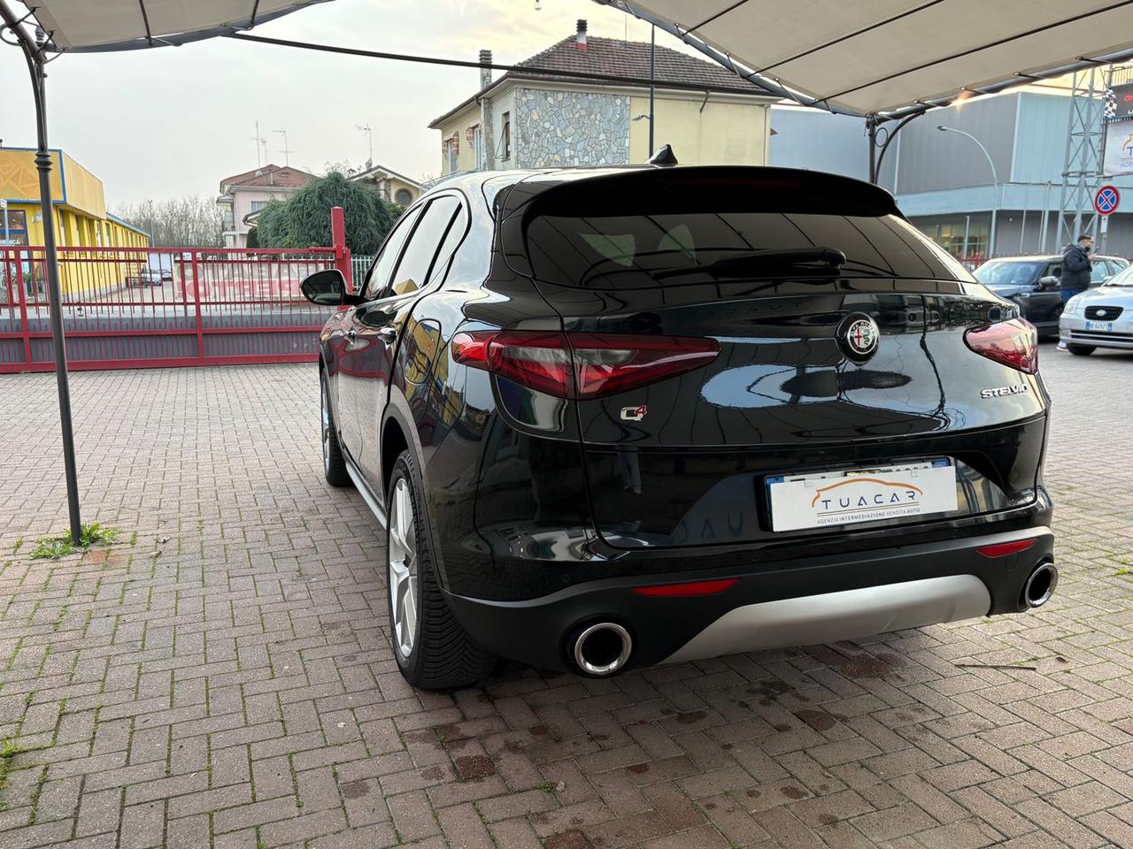 Alfa Romeo Stelvio First Edition 2.0 280 CV #9829