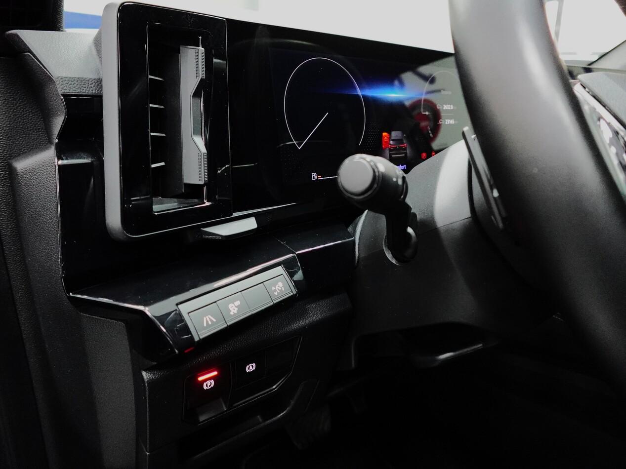 Renault Austral 1.2 E-TECH FULL HYBRID 200 CV TECHNO
