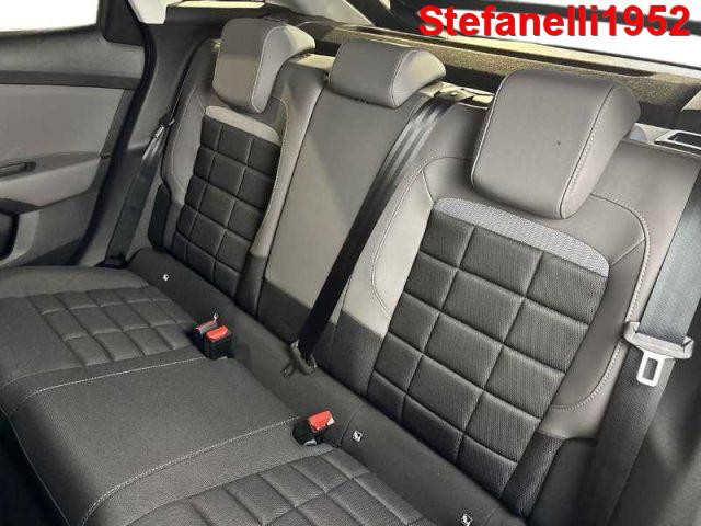 CITROEN C4 Hybrid 145 cv Automatico - COLLECTION