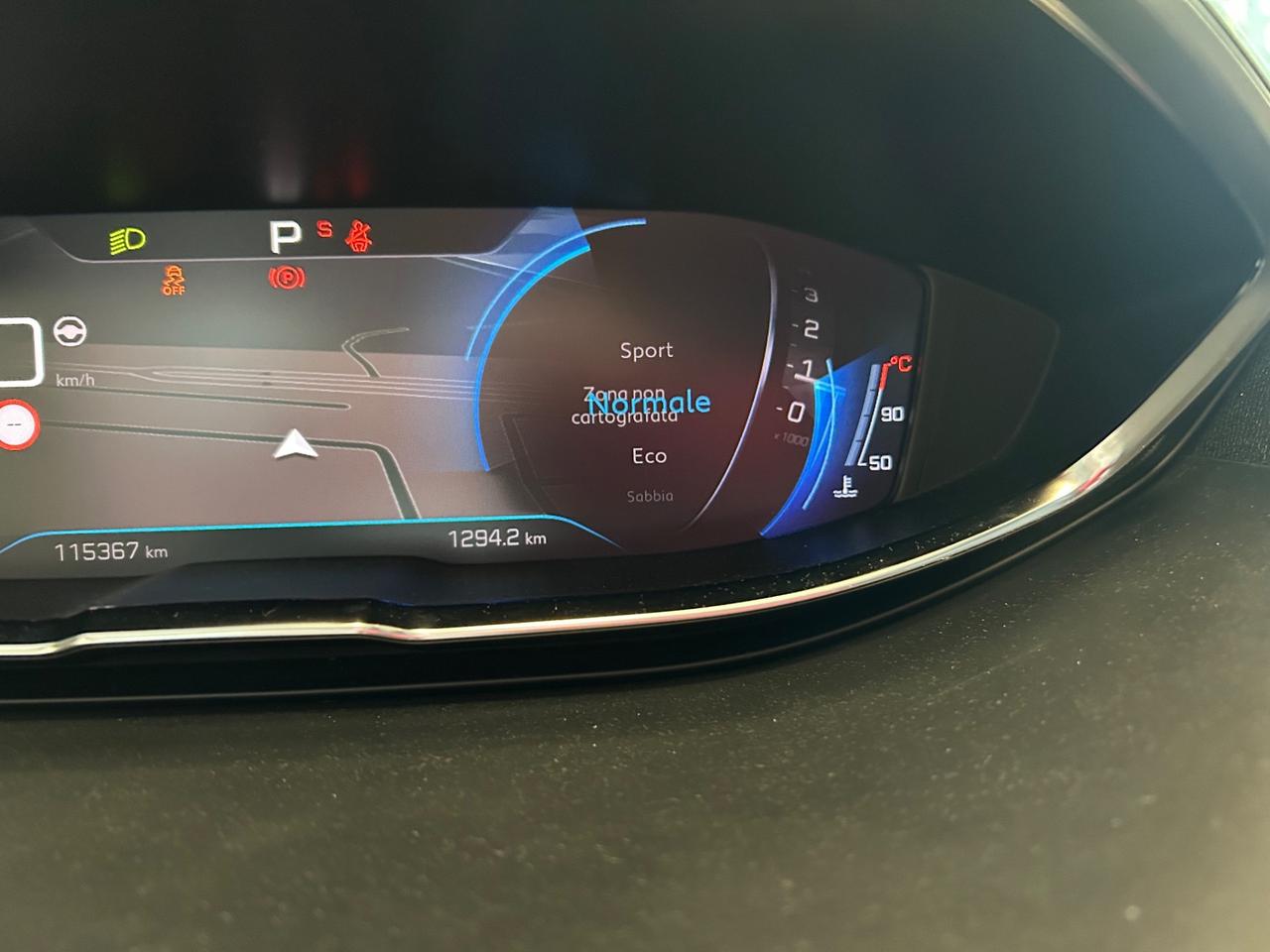 Peugeot 3008 - 2020 1.5 BlueHDi 130 CV 115.000 KM