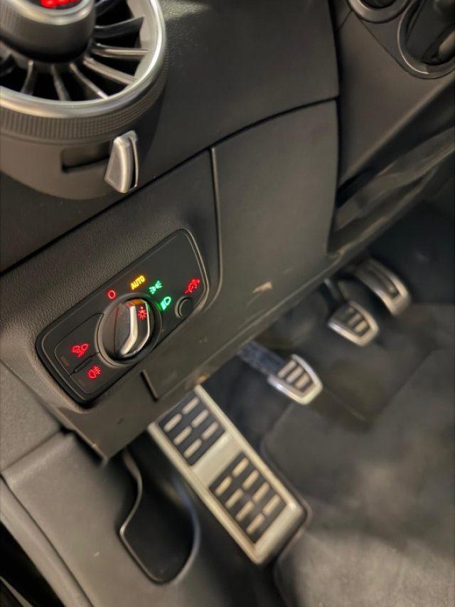 AUDI TT Coupé 1.8 TFSI S line //BELL1SS1MA//