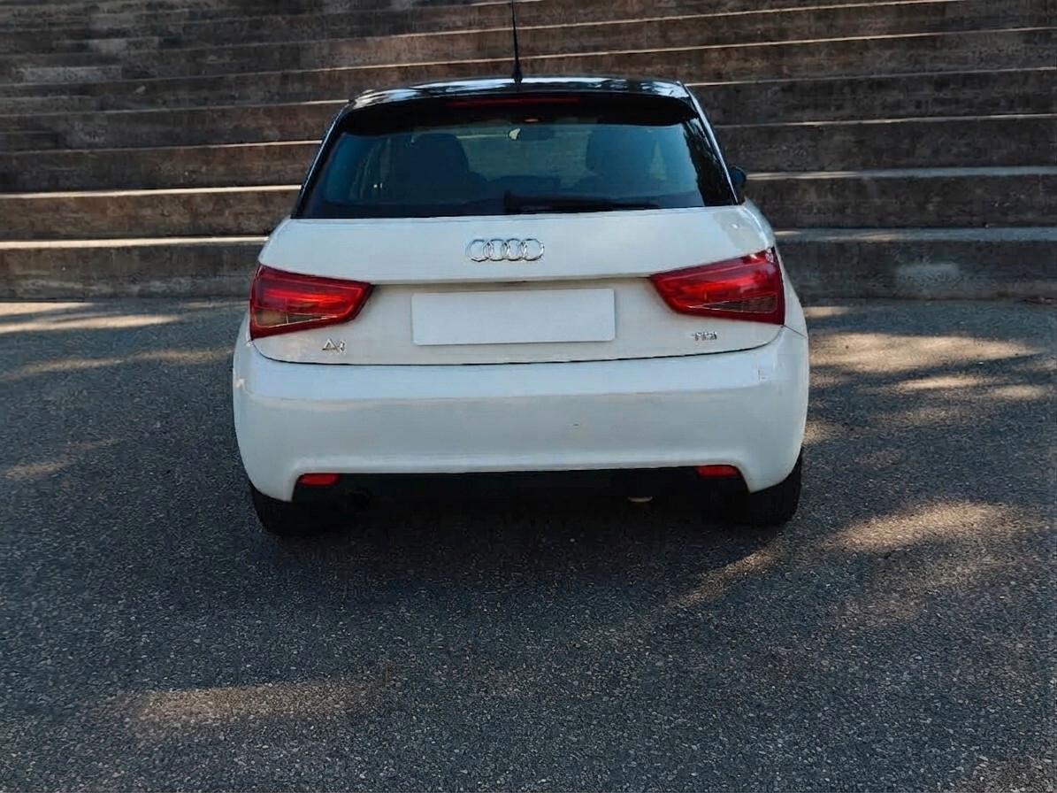 Audi A1 1.6 TDI Attraction