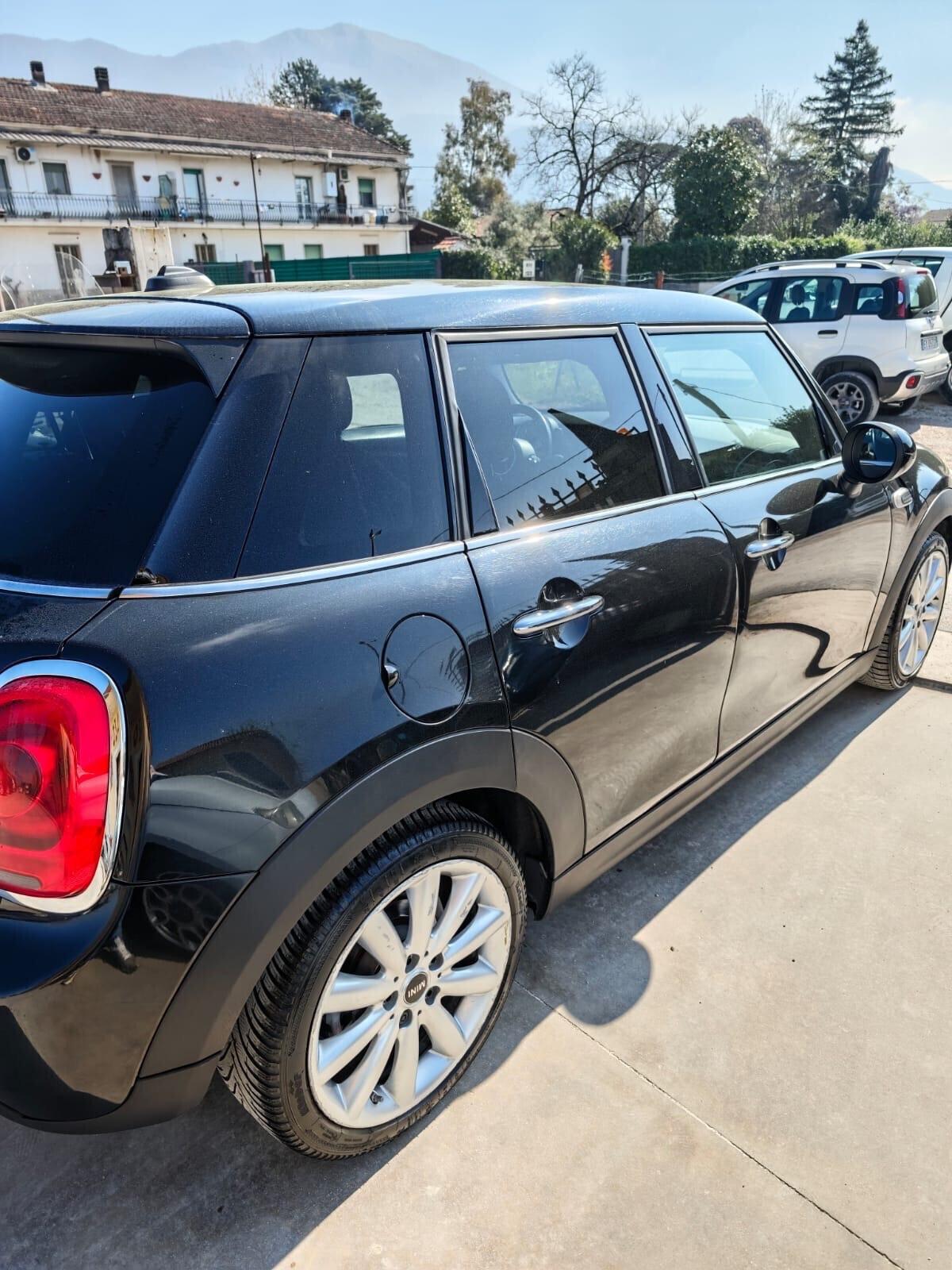 Mini 1.5 Cooper D Hype cambio automatico full