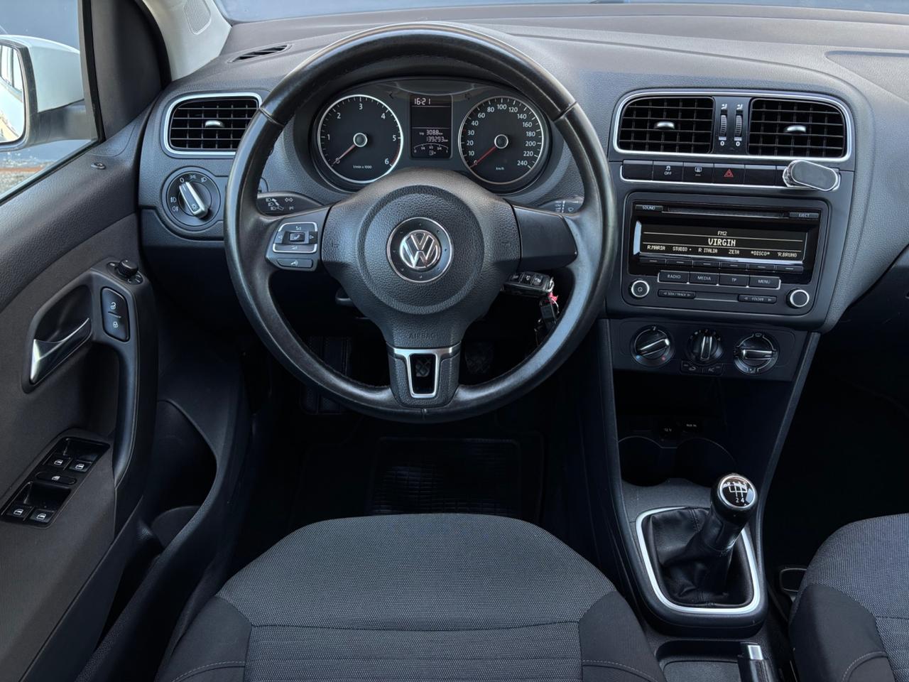 Volkswagen Polo 1.6 TDI. Neopatentati. Garanzia