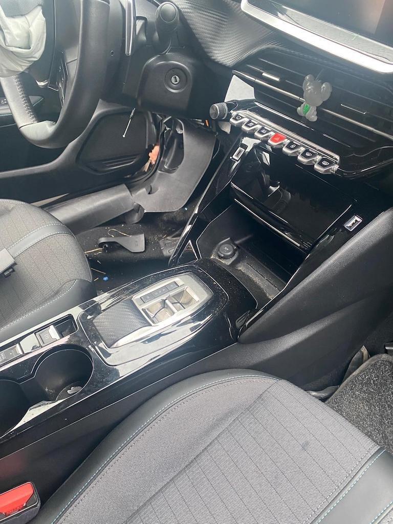 Peugeot 208 PureTech 100 Stop&Start EAT8 5 porte Allure Pack